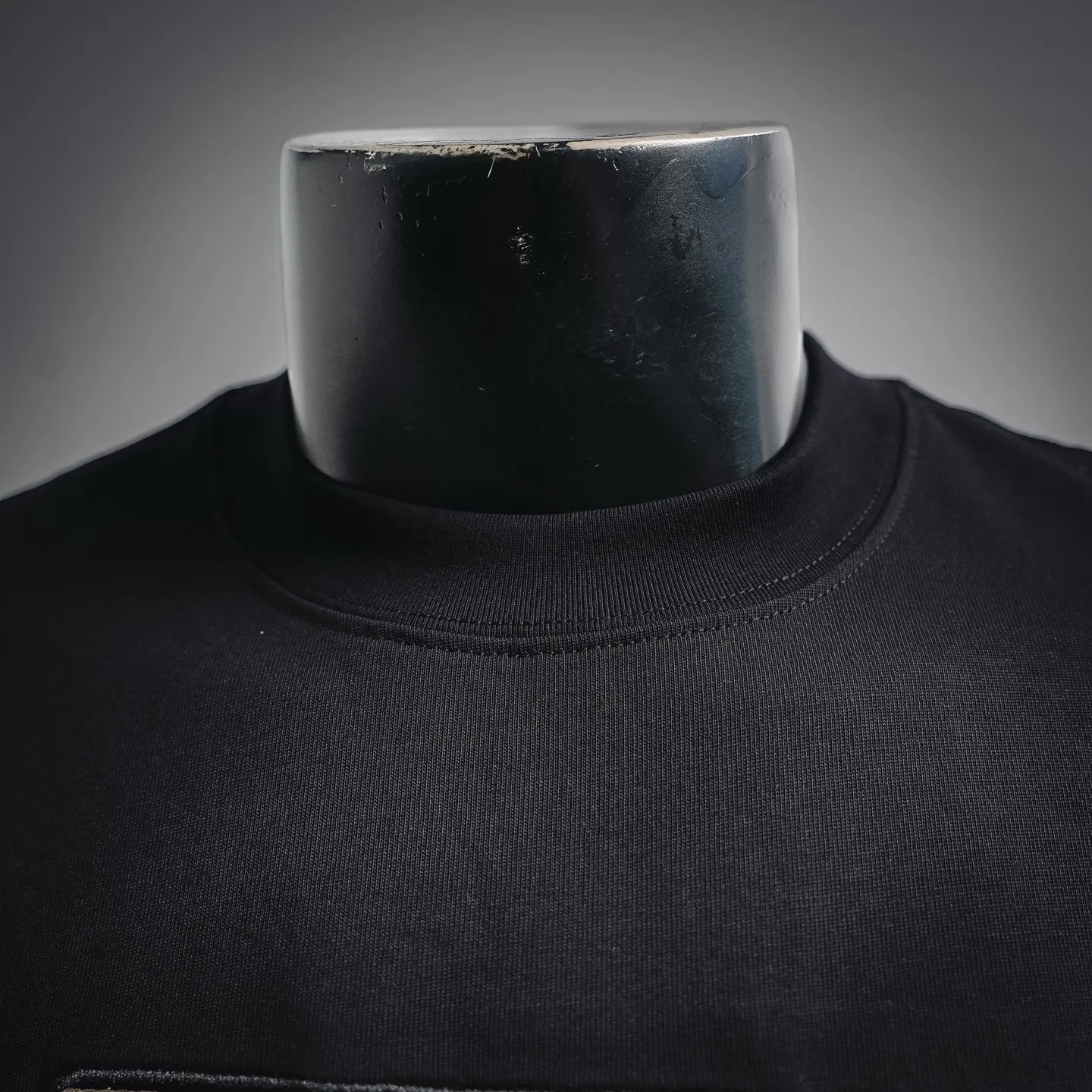 130 Fendi/ F T g ， ， ， ， ， Breathable 。 FF ， + ： ， ， ； White ， ， ， 。 ， ， ， ， 。 ：Black White Size：S-XL